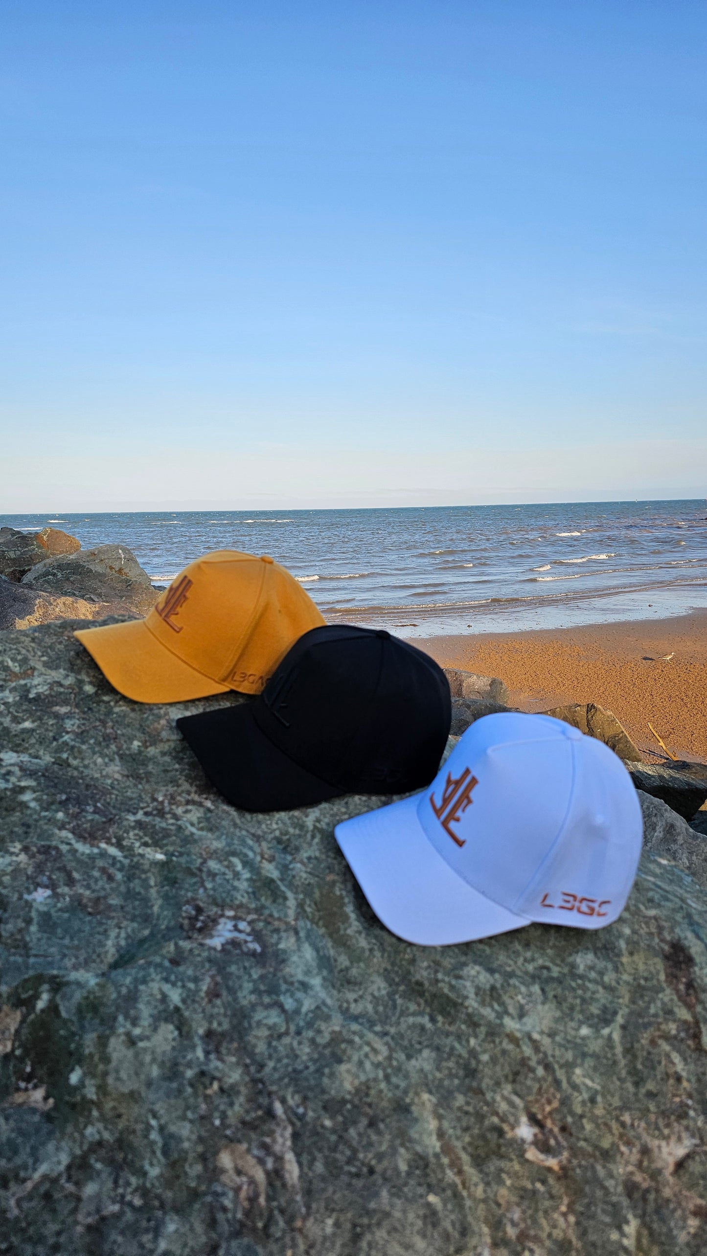 SWEAT PROOF CLASSIC FIT HATS