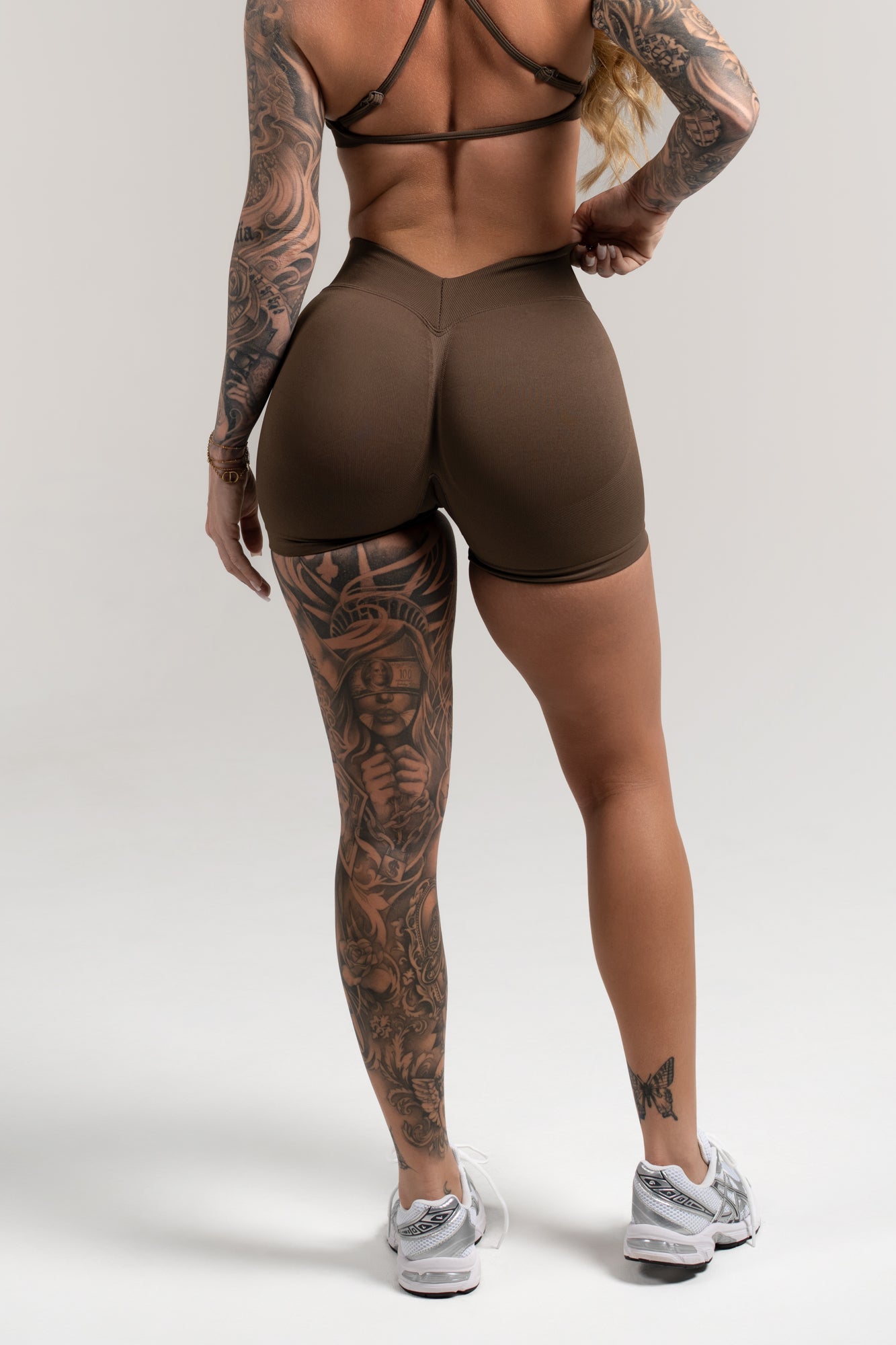 WOMENS SHORTS