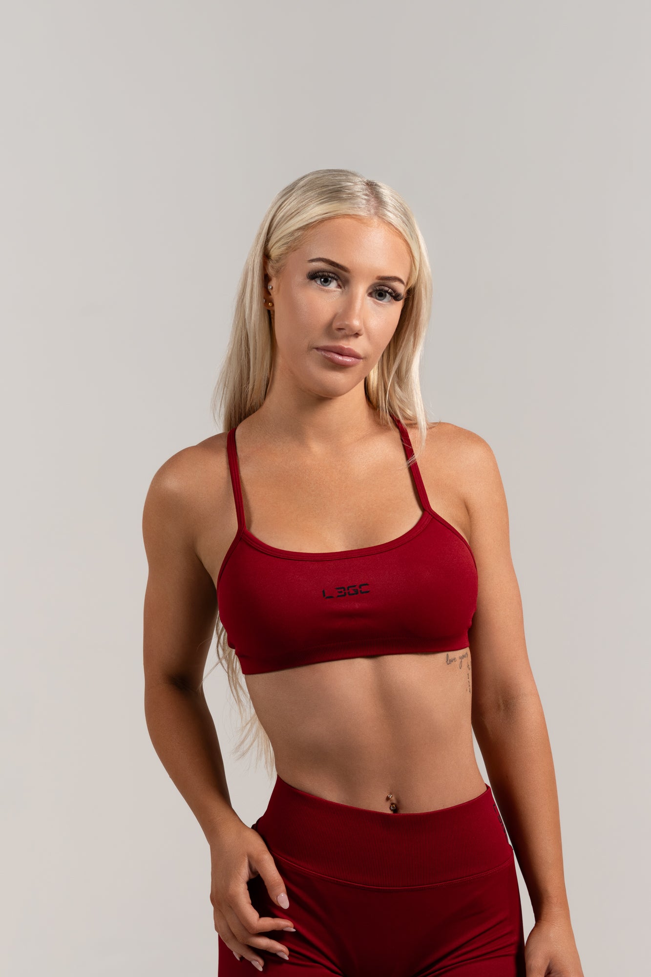 V BACK CROP