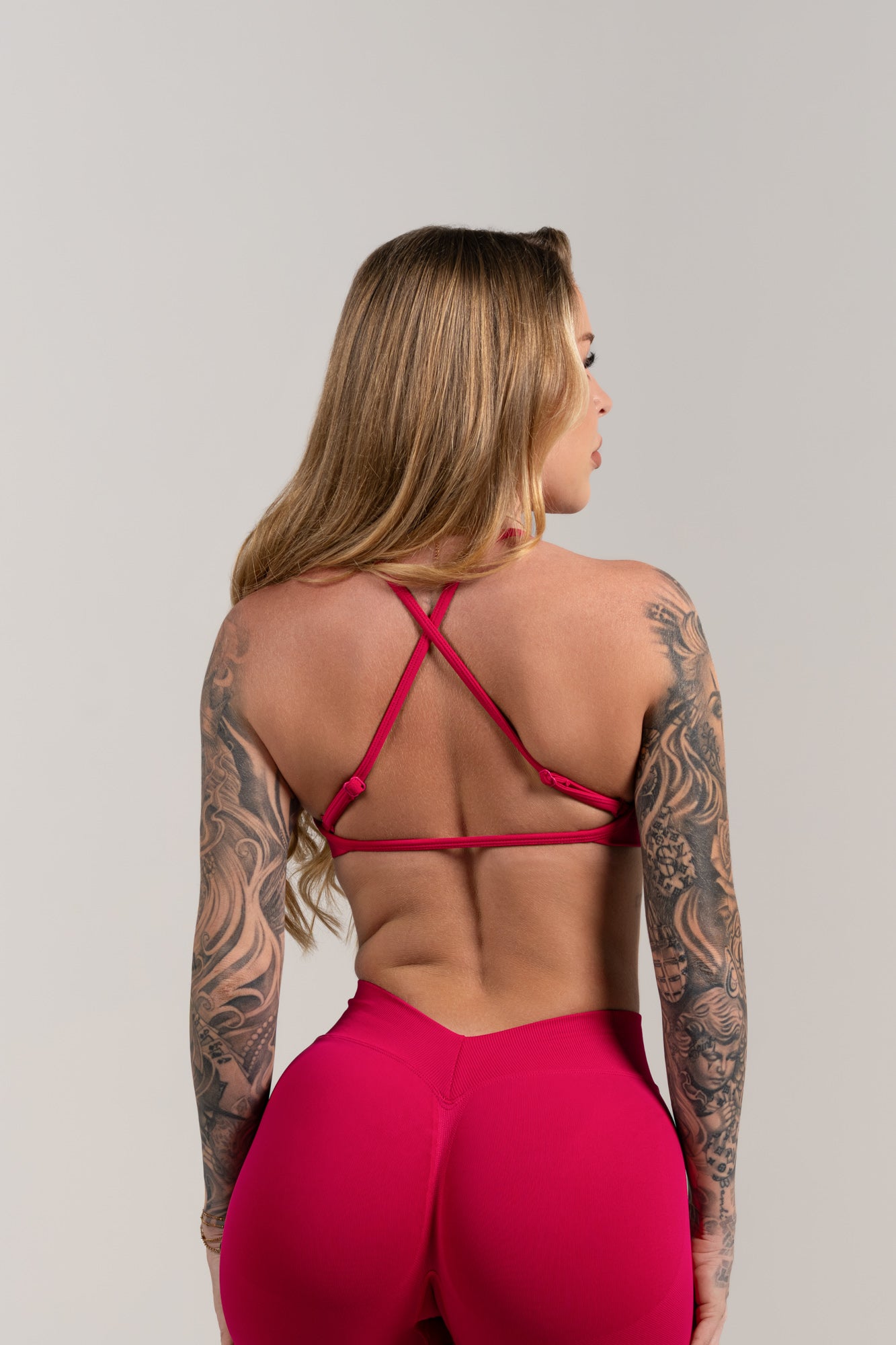 V BACK CROP