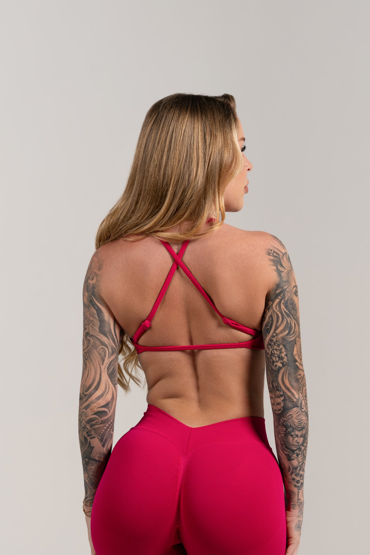 V BACK CROP