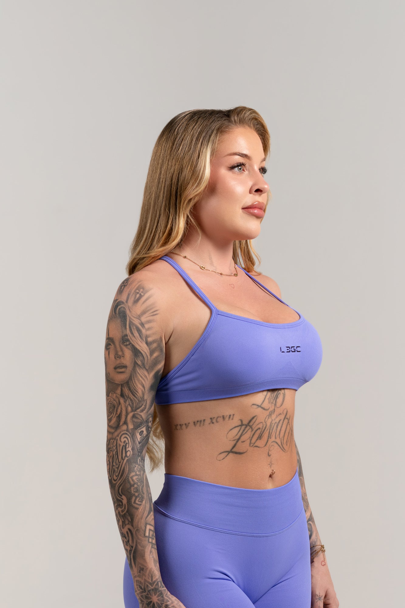 V BACK CROP