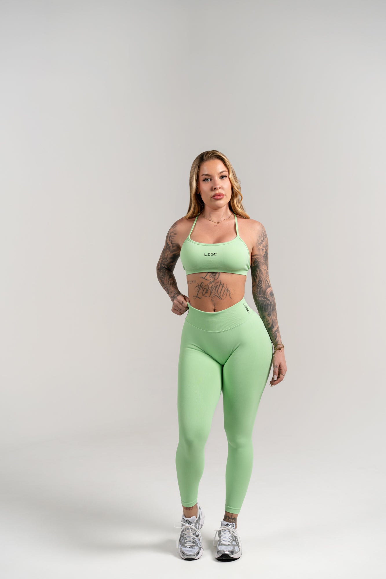 V BACK LEGGINGS