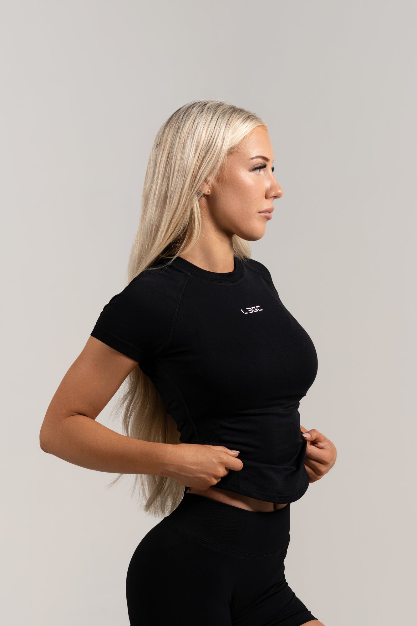 SHORT SLEEVE TOP