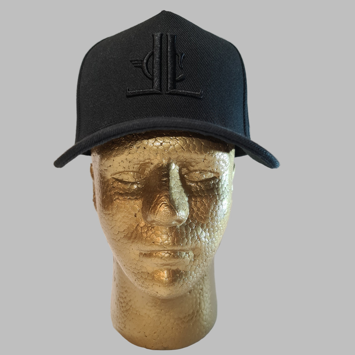 SWEAT PROOF BLACK HAT