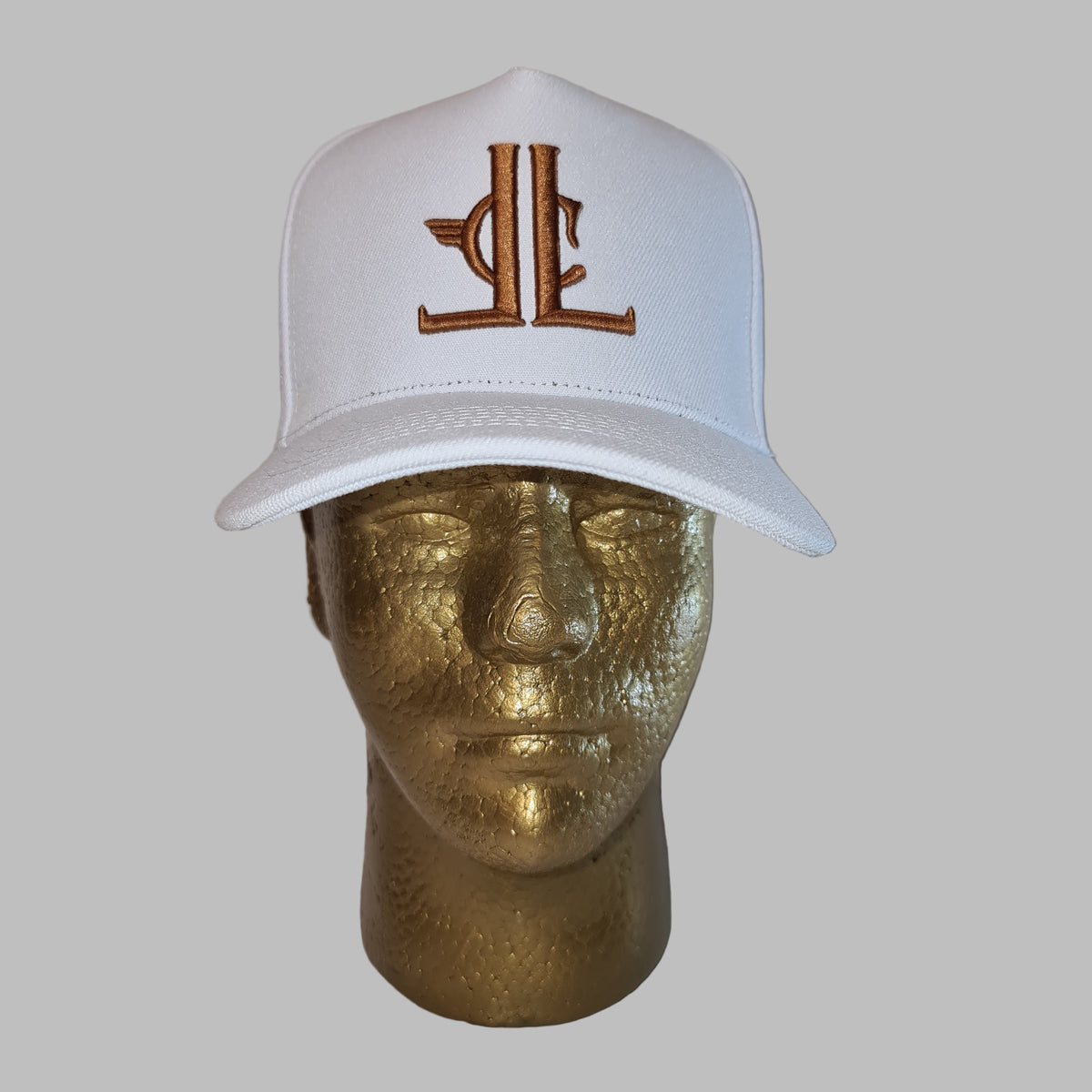 SWEAT PROOF WHITE HAT