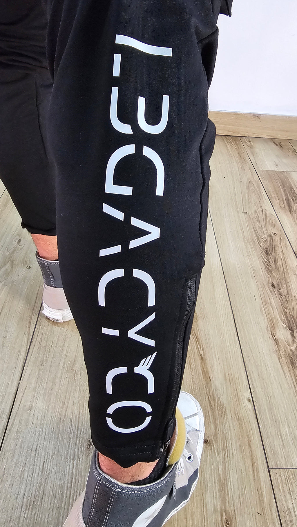 RAPTOR JOGGERS