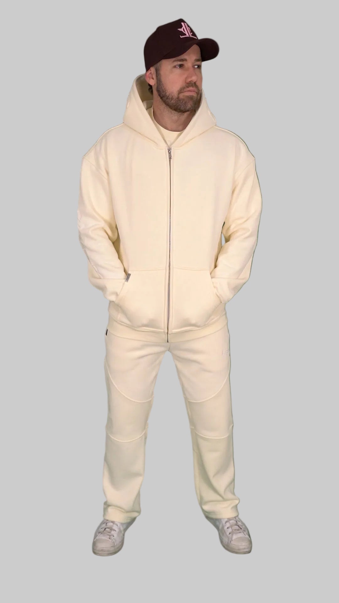 HOODIE V3 SIGNATURE
