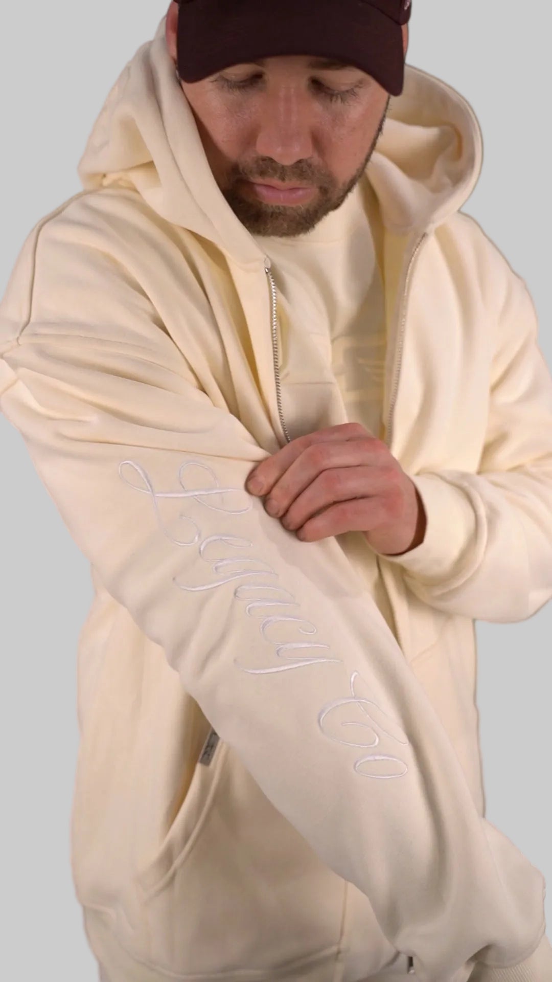 HOODIE V3 SIGNATURE