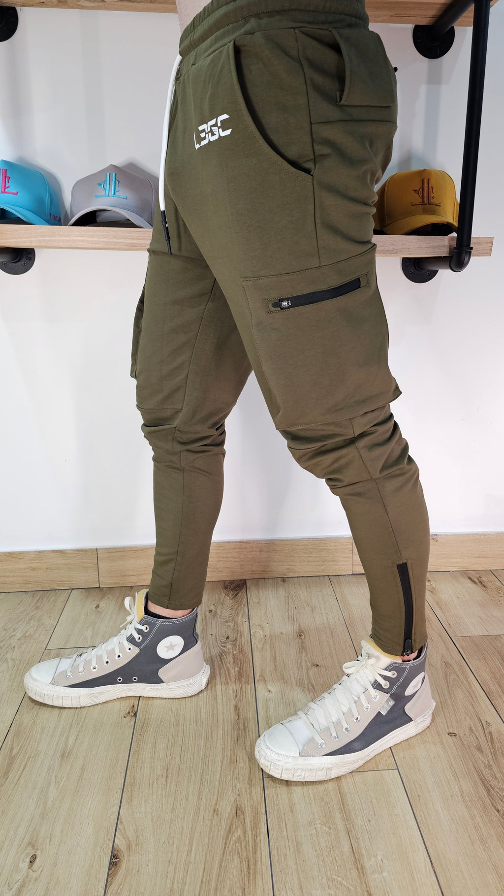 RAPTOR JOGGERS