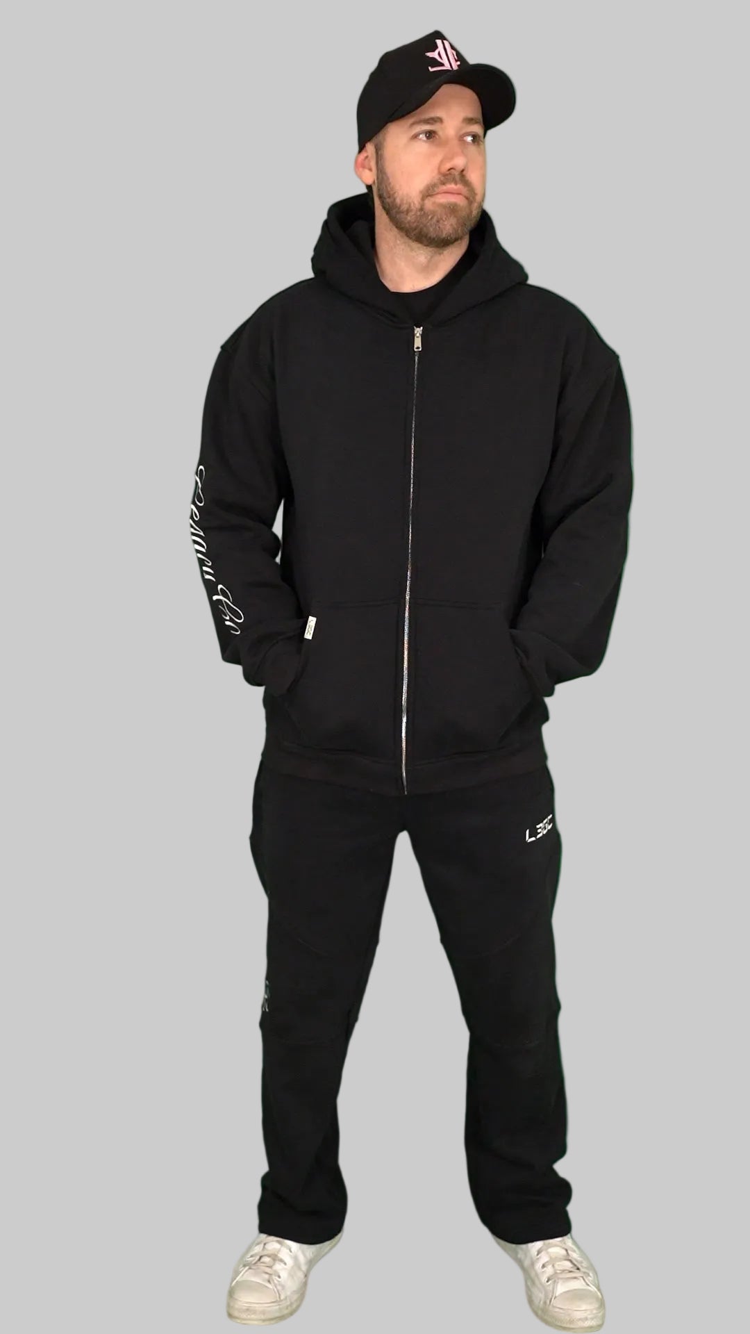 HOODIE V3 SIGNATURE
